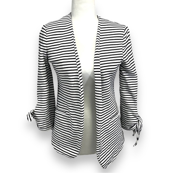 OLIVIA Moon Tie Sleeve Knit Open Front Blazer Jacket Woman’s - Picture 6 of 16